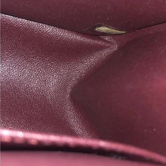 Classic and iconic Chanel reissue 2.55 in black calf leather. Like new condition - Picture 11 of 11